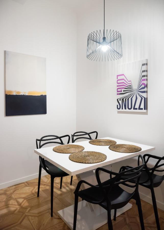 Old Town Basilisk Apartment Warsaw Exterior photo